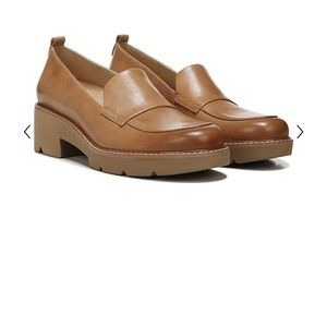 Naturalizer: Darry Loafer size 7.5